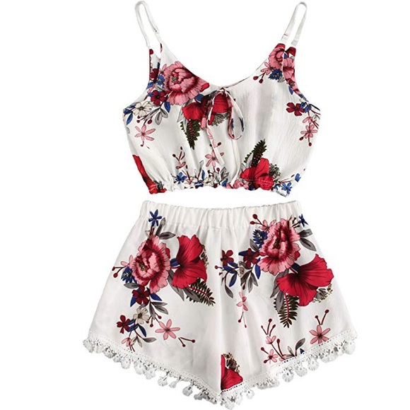 Floral 2 piece crop too and shorts - Picture 2 of 2